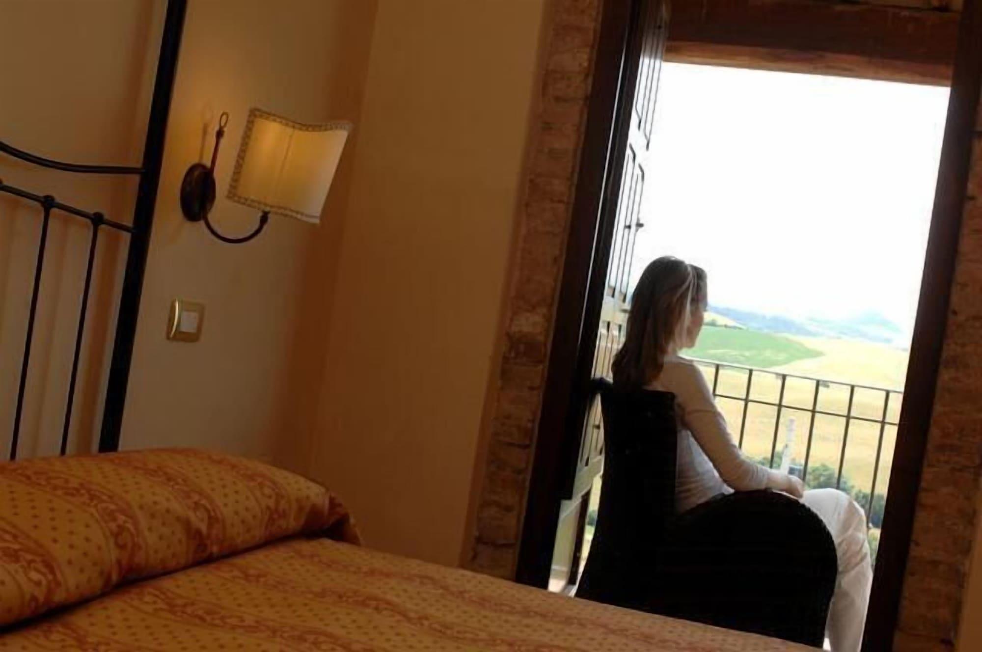 Agrihotel Il Palagetto โวลแตร์รา ภายนอก รูปภาพ